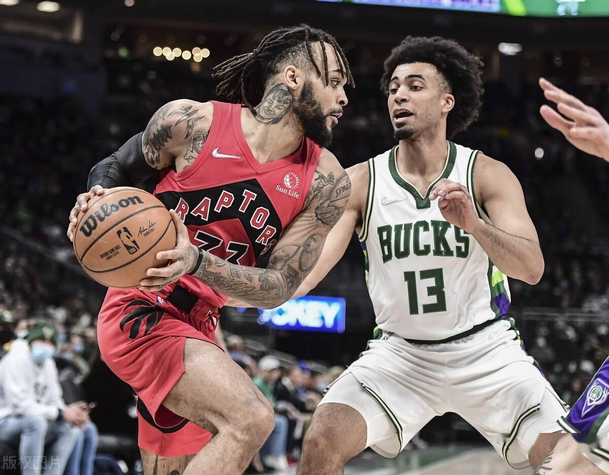 1竞技-徽州暴熊队对阵皖江雪豹队，UFC半决赛失利，内线统治篮板——观赏性拉满(百度一下百度首页篮球架smc篮板)