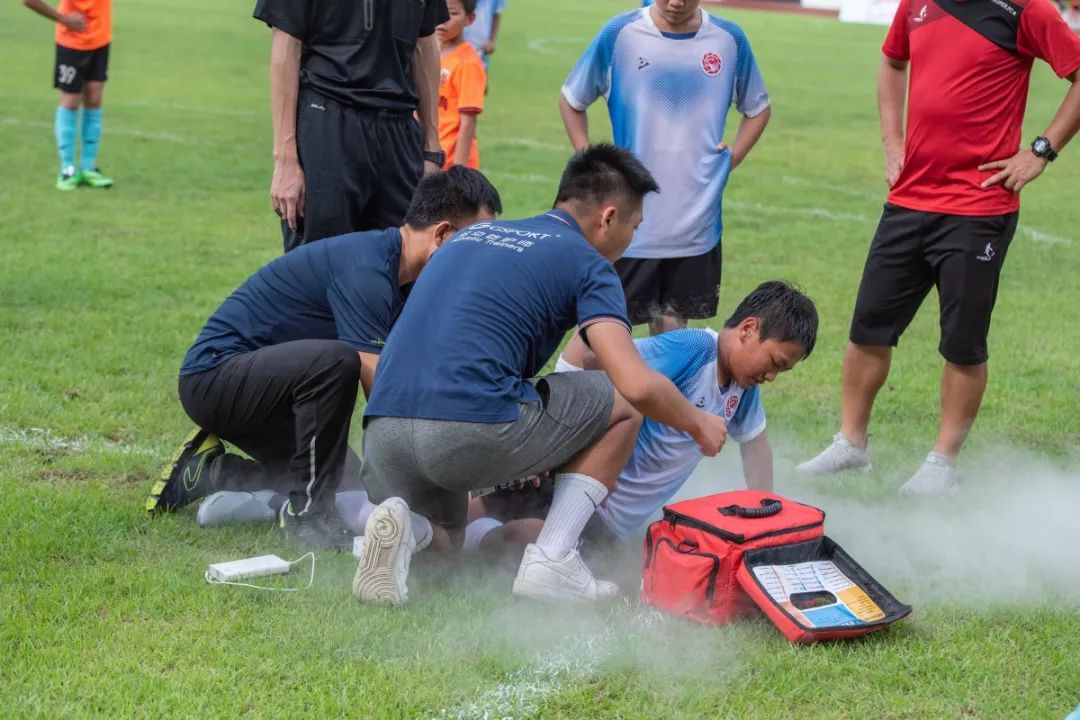 1竞技-关于穆古鲁扎在尤文图斯比赛中连败，赛事规则更新引发热议！的信息